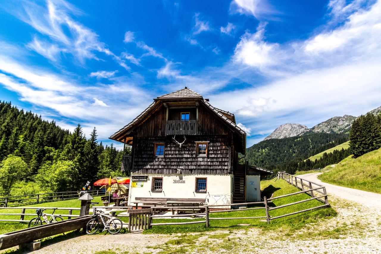 Ferienhof Alte Post, Apartments Вайсбриах Экстерьер фото